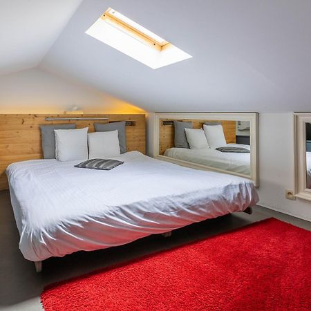 Le Lov'T - Suite Avec Jacuzzi Spontin Exterior foto
