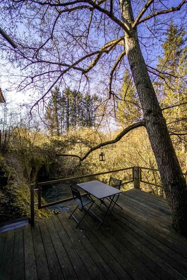 Le Lov'T - Suite Avec Jacuzzi Spontin Exterior foto
